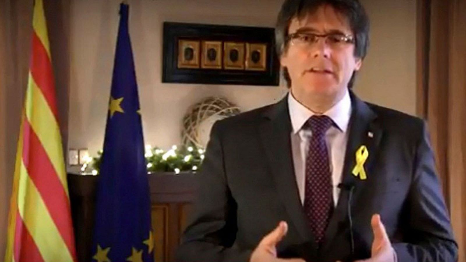 Puigdemont exige a Rajoy "aceptar" el 21D y negociar con el "legítimo Govern"