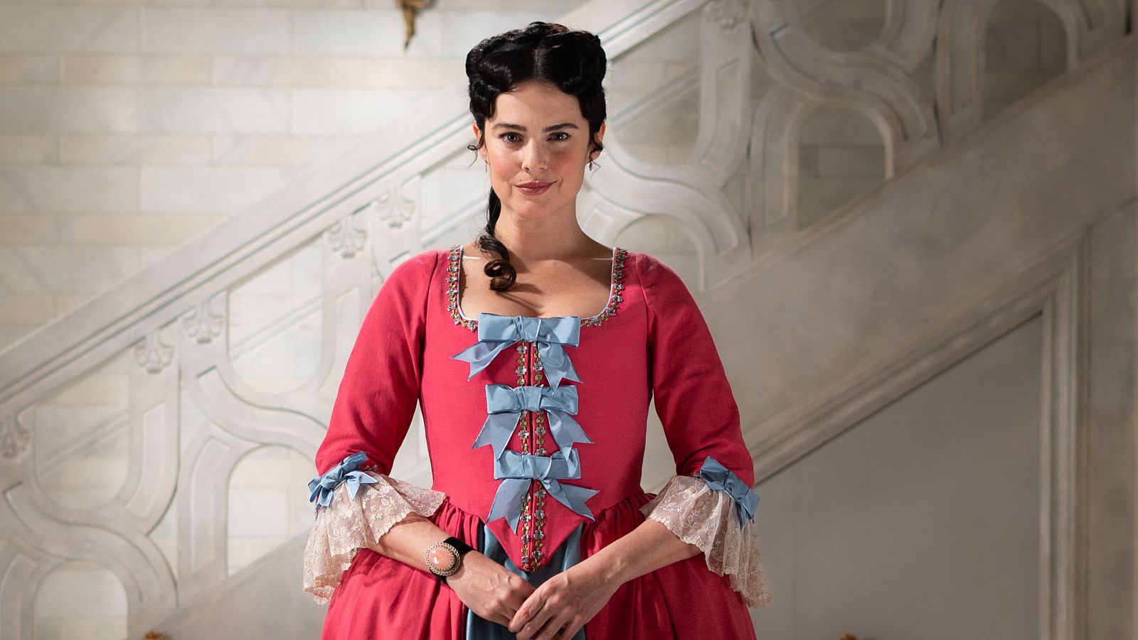 Cristina Abad interpreta a Úrsula, la prima de Adriana en 'Valle Salvaje'