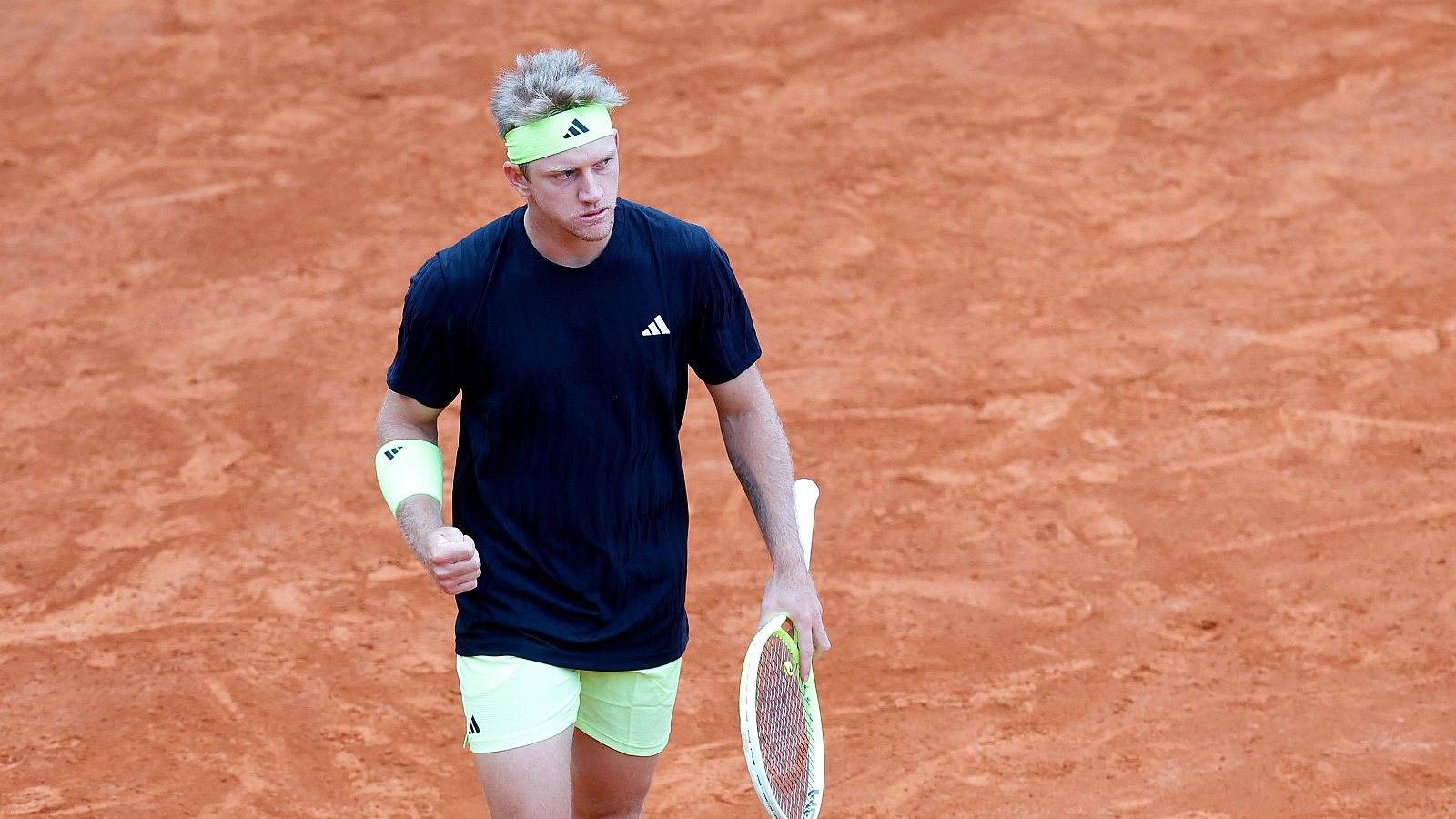 Davidovich avanza a octavos del Master 1000 de Montecarlo