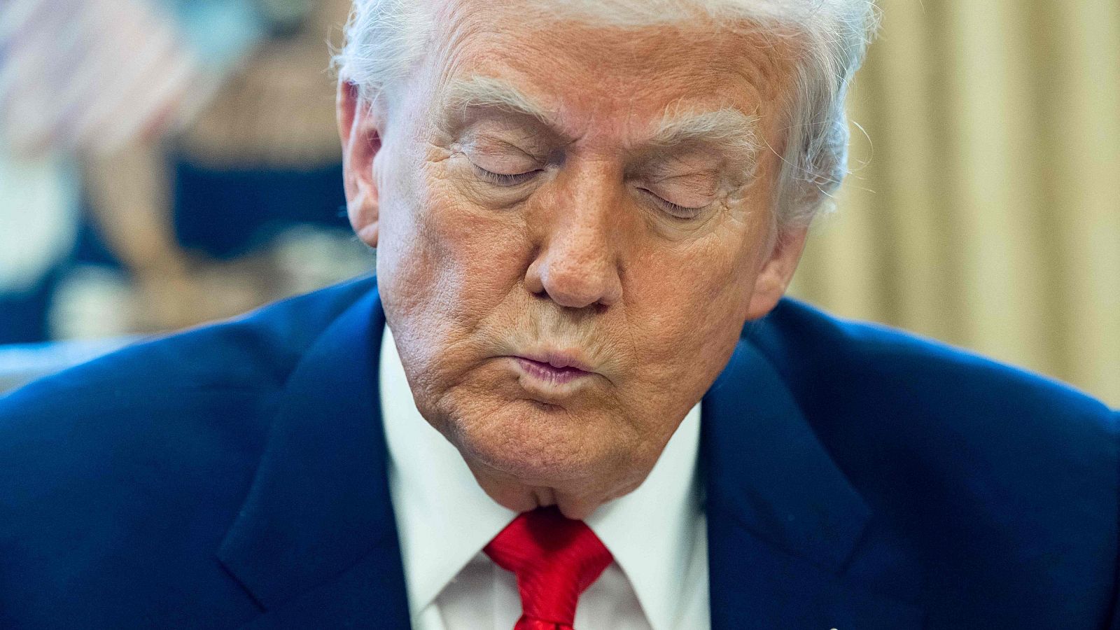 Del caos en las bolsas al miedo por el mercado de deuda: los motivos de la "marcha atrás" de Trump con los aranceles