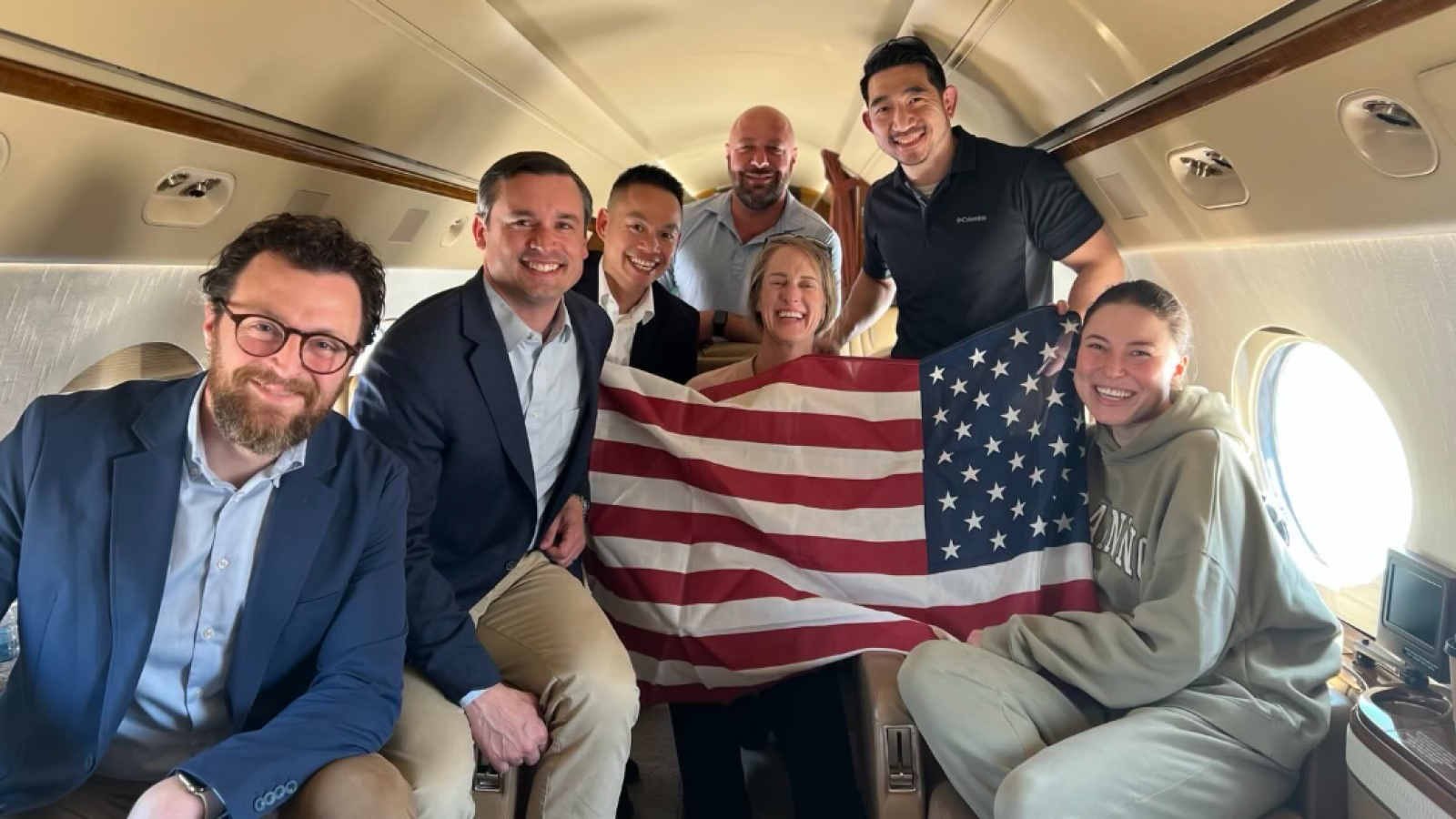 Rusia libera a la ciudadana estadounidense condenada a 12 años de cárcel por donar 50 dólares al Ejército ucraniano