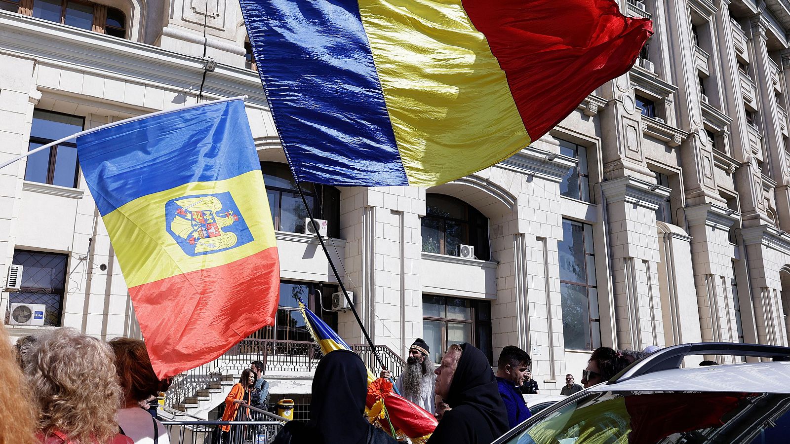 Elecciones presidenciales en Rumanía, entre la fatiga política y el auge ultranacionalista