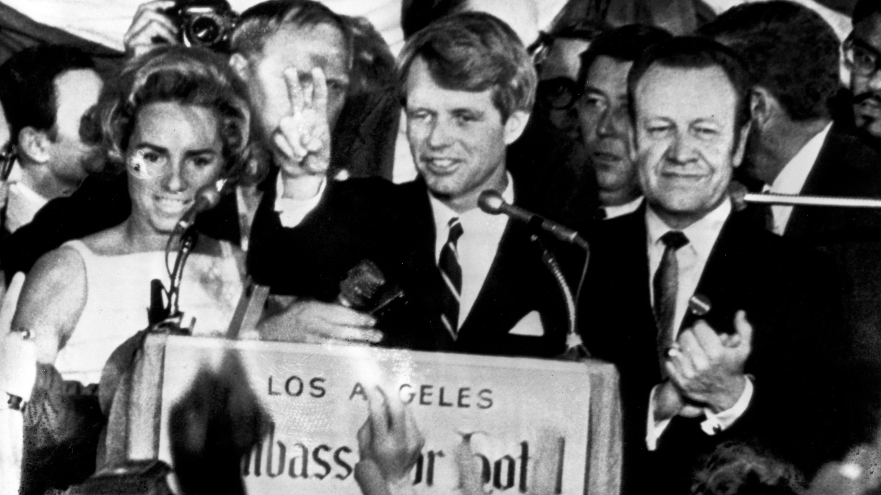 Trump desclasifica documentos del asesinato de Robert Kennedy