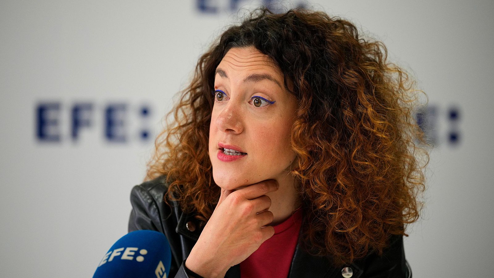 Comuns pide "responsabilidad" a Podemos para tejer una "alternativa" a la extrema derecha