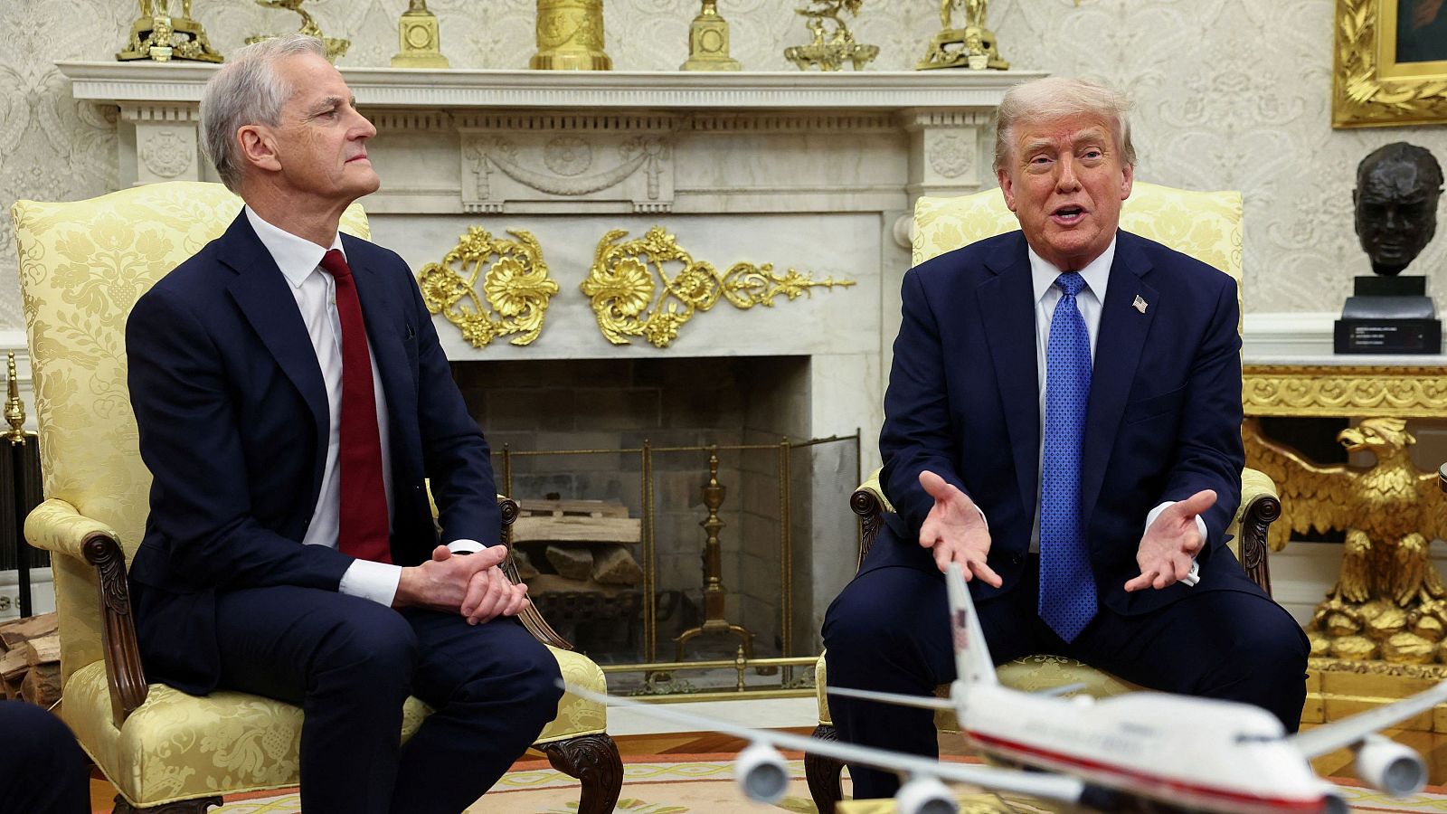 Trump planea asistir al funeral del papa Francisco para discutir de comercio con los líderes internacionales