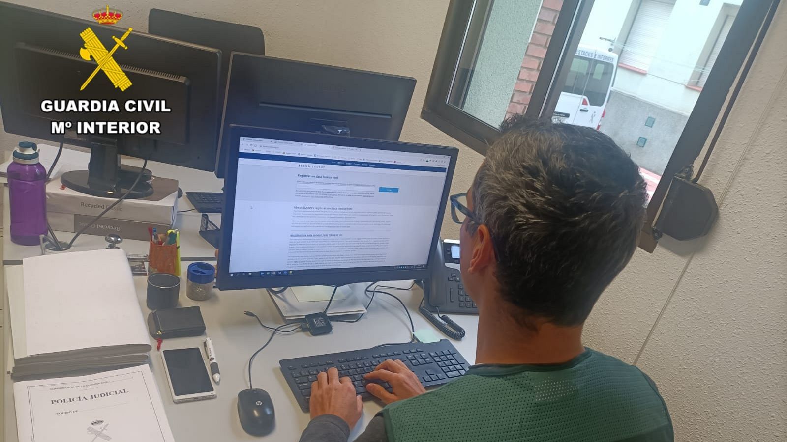 La Guardia Civil investiga las circunstancias de un parto domiciliario, tras el hallazgo del cuerpo sin vida del recién nacido.