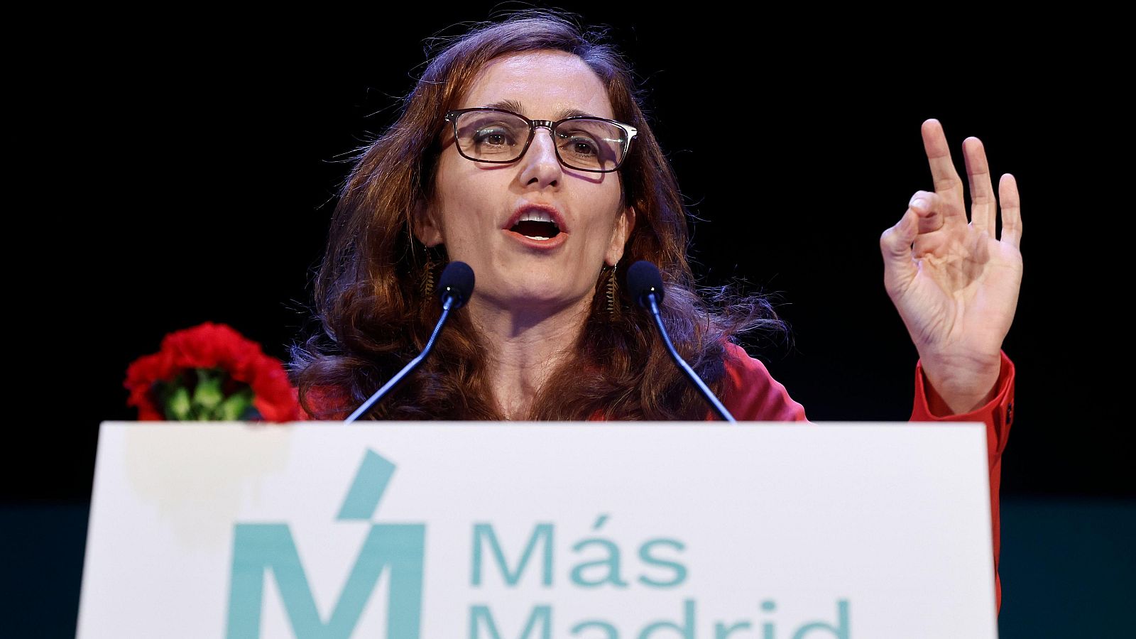Mónica García avisa de que con "el genocidio no se comercia"
