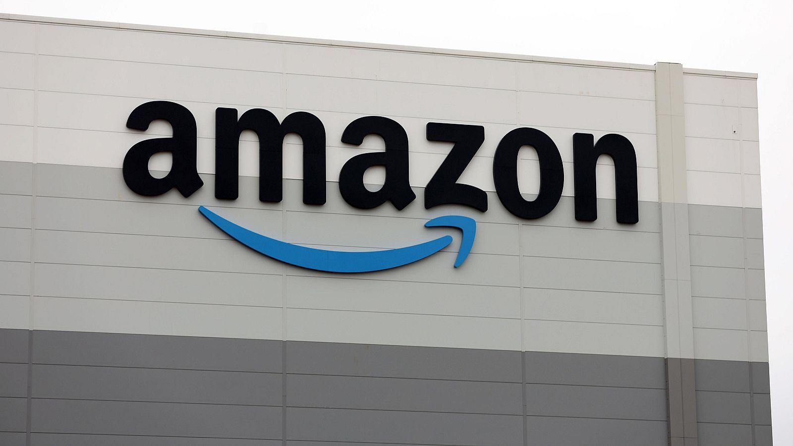 La Casa Blanca tachará de "acto hostil y político" si Amazon detalla el impacto de los aranceles en precios