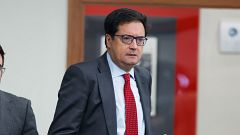 Óscar López dice que "culpar" a las renovables del apagón es "injusto" y asegura que "hay intereses económicos detrás"