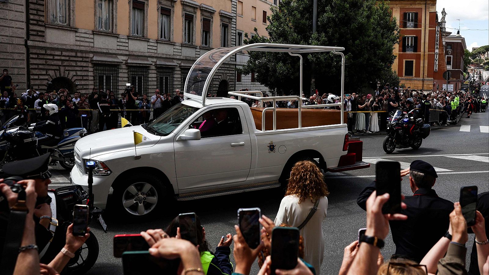 El papa Francisco deja una última voluntad para Gaza: su papamóvil será convertido en una unidad de salud móvil