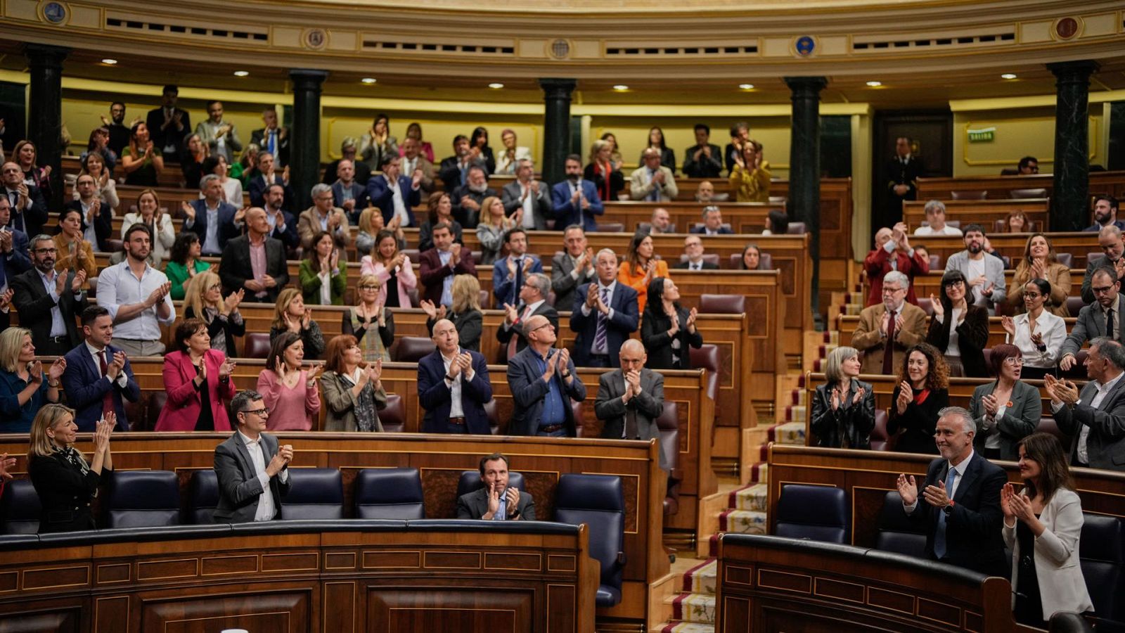 El decreto antiaranceles, que se vota este jueves, saldría por la mínima ante el 'no' del PP y la abstención de Podemos