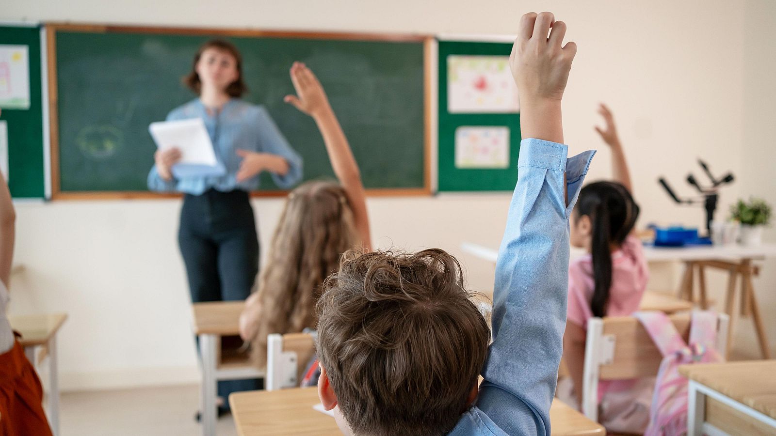 La tasa de abandono escolar en la capital y la zona norte de la península es un 30% menor que en el sur