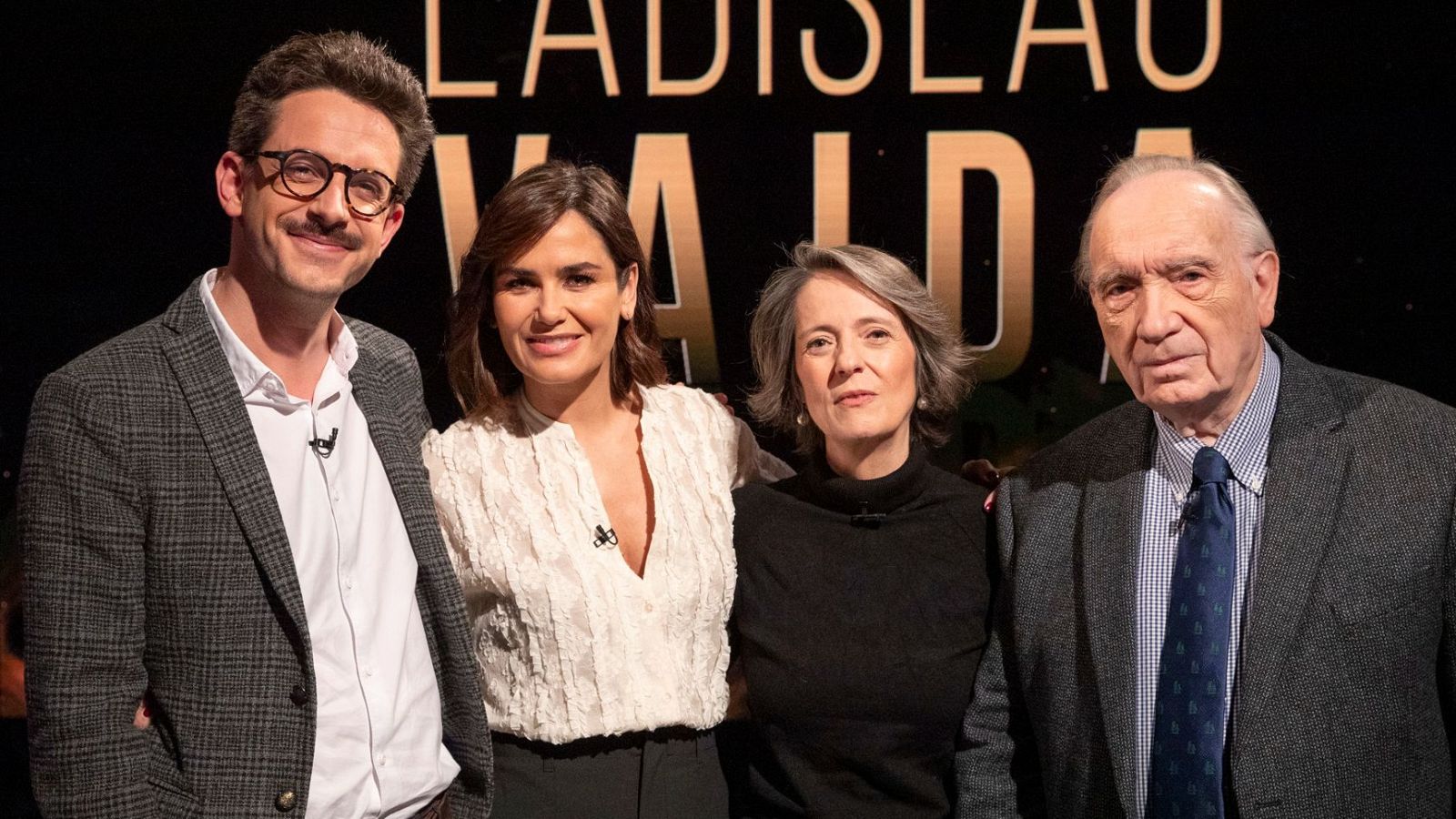 Los participantes en el coloquio sobre Ladislao Vajda, con Elena S Sánchez