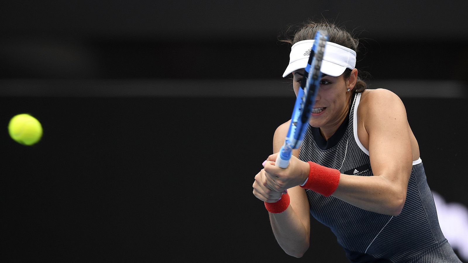 Garbiñe Muguruza, baja en Sídney por una lesión en el muslo derecho