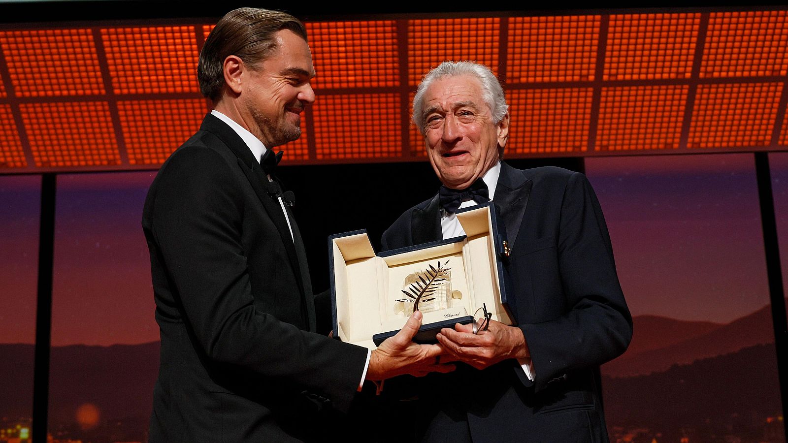 Robert de Niro recibe la Palma de Oro en Cannes