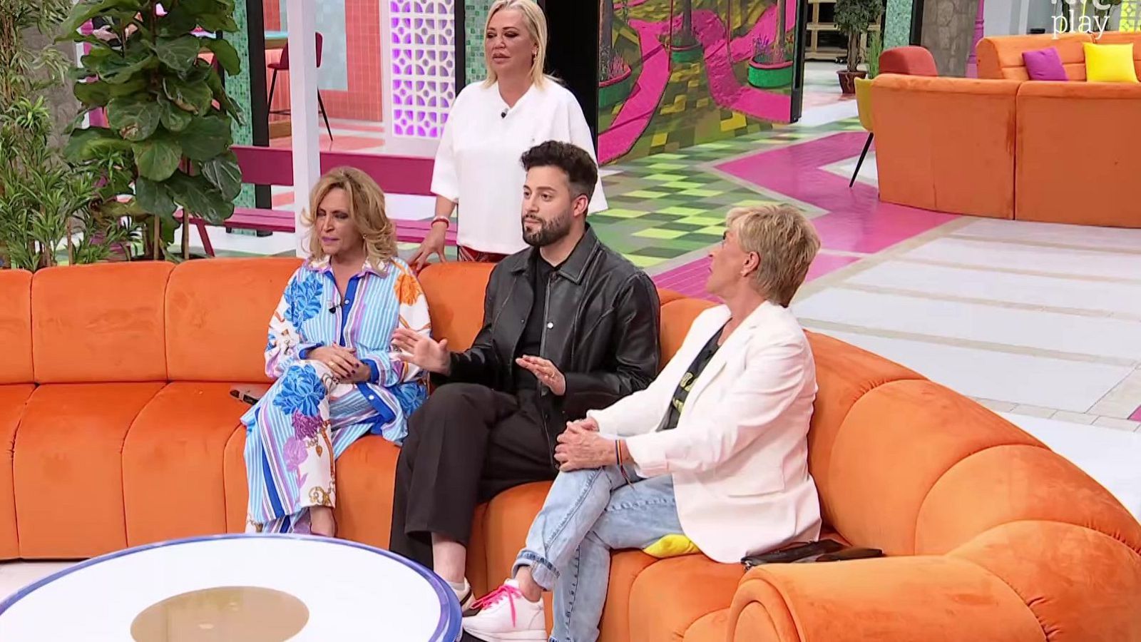 Lydia Lozano y Belén Esteban