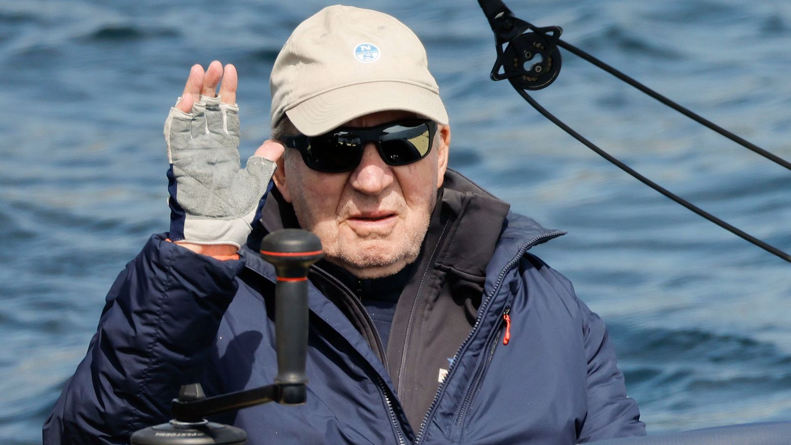 Juan Carlos I abandona Sanxenxo tras pasar seis días