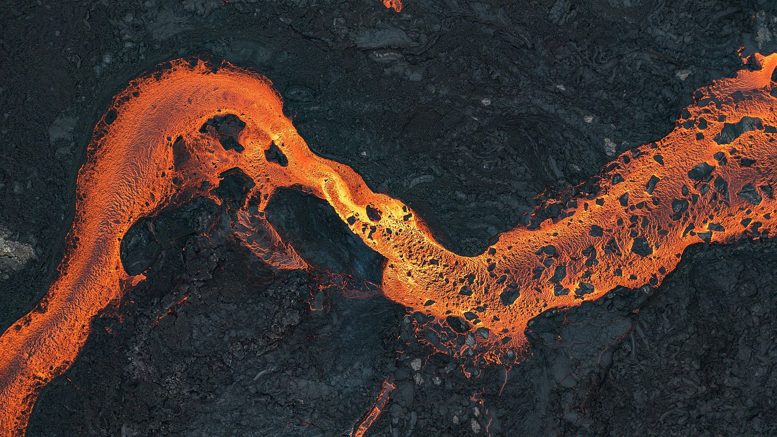 Islandia, el país en el que conviven volcanes y cascadas