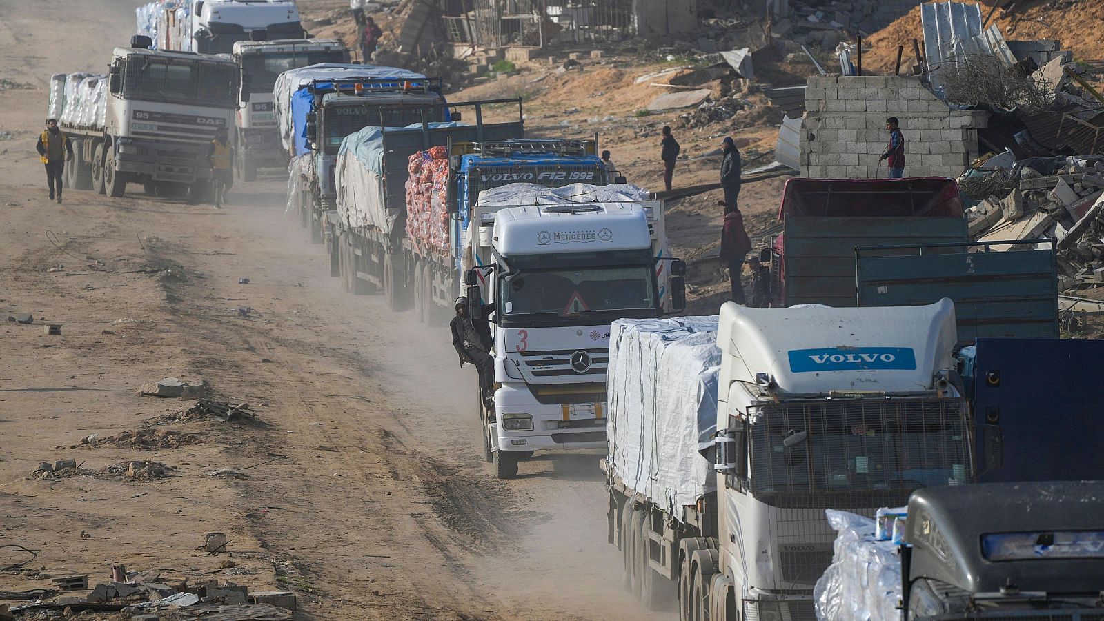 Emiratos Árabes Unidos acuerdo con Israel repartir su propia ayuda humanitaria en Gaza