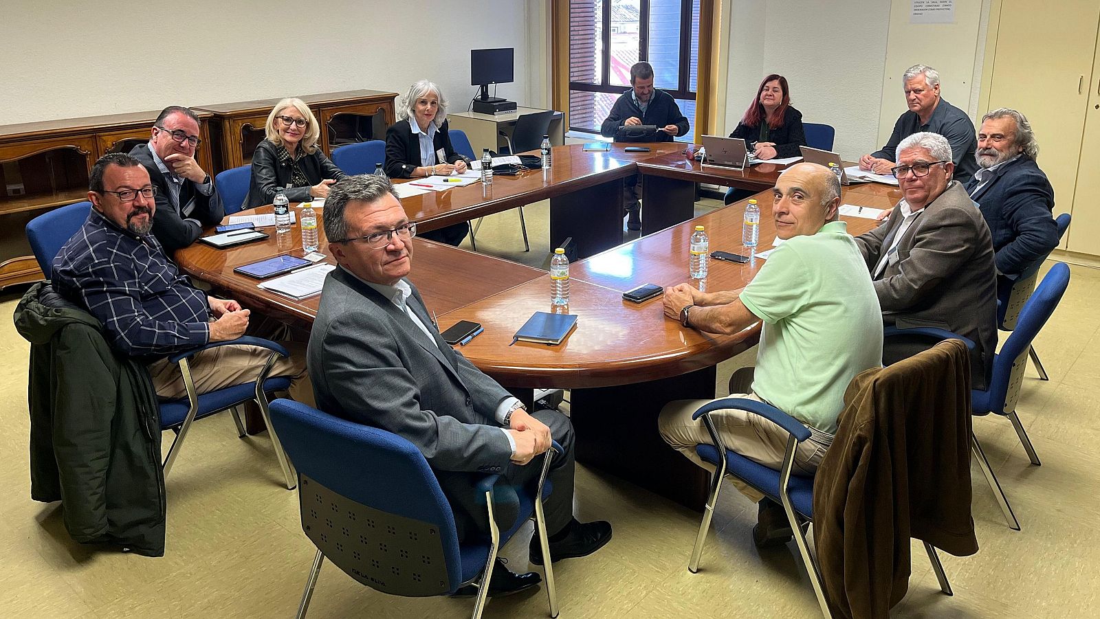 Los sindicatos médicos aplazan la huelga para estudiar el borrador del Estatuto marco del Ministerio de Sanidad