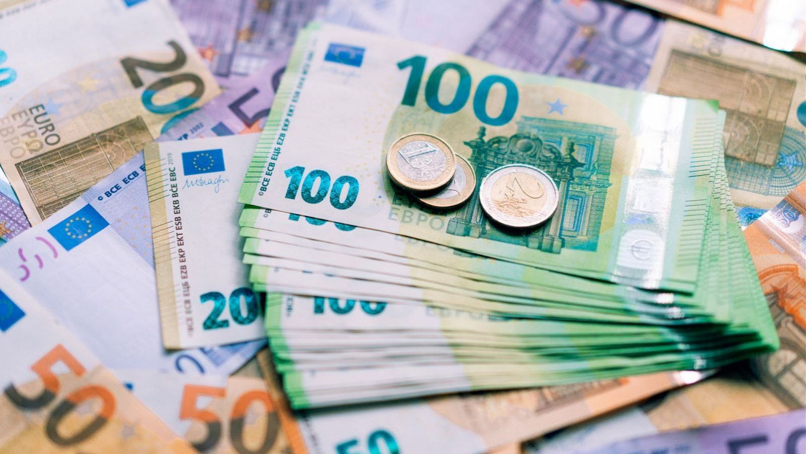 La inversión de los hogares en letras del Tesoro se reduce hasta niveles de octubre de 2023