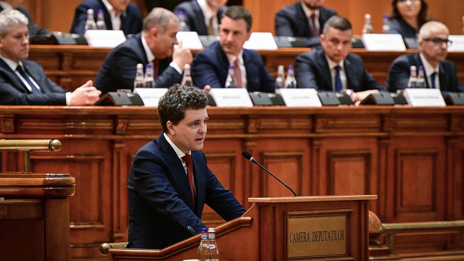 El europeísta Nicusor Dan asume la Presidencia de Rumanía