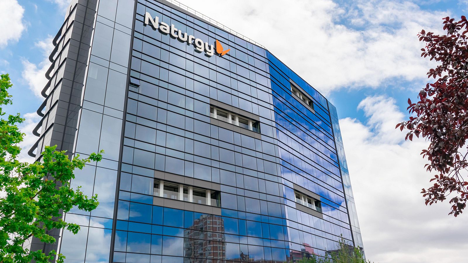 La CNMC autoriza la opa voluntaria de Naturgy sobre si misma