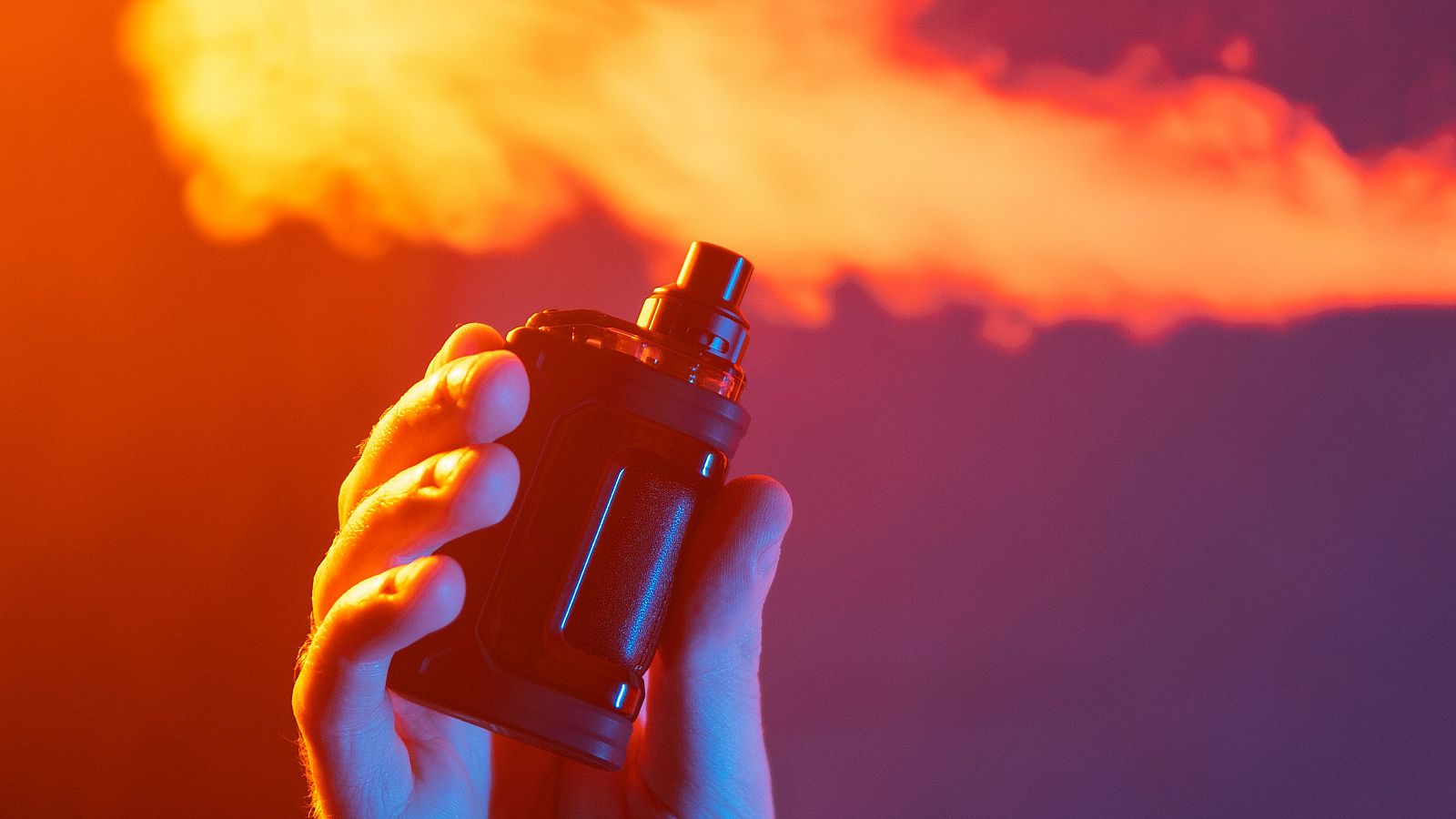 Radiogradía de un vapeador: no es solo vapor de agua