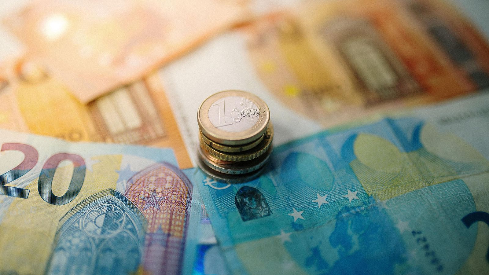 El déficit público sube un 23% en el primer trimestre, hasta 5.039 millones, por los gastos de la dana