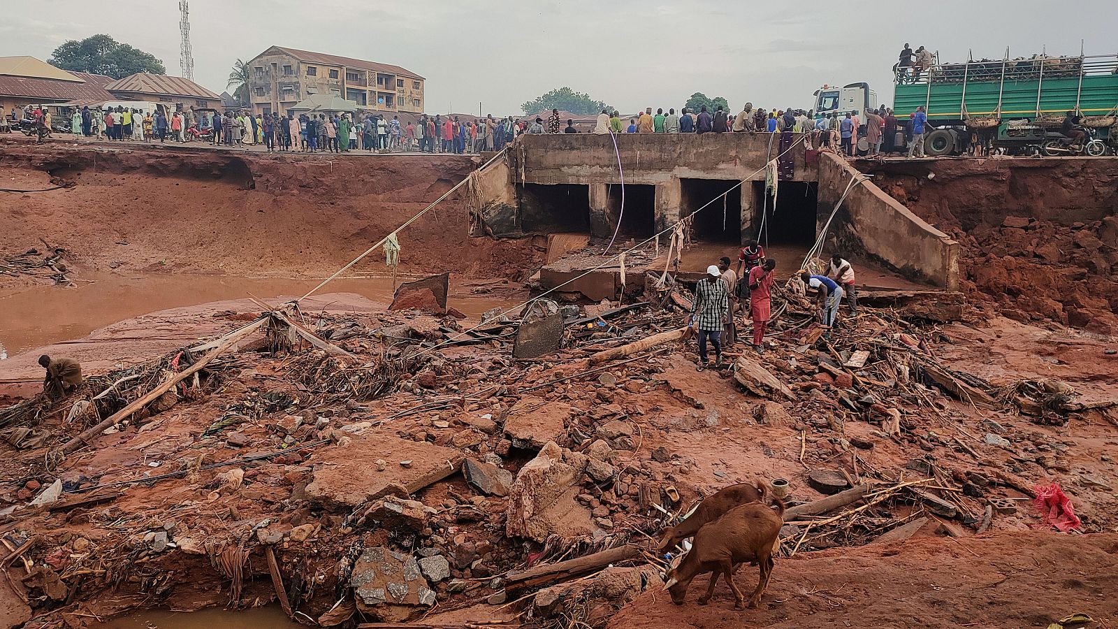 Más de 150 muertos por las inundaciones en el oeste de Nigeria
