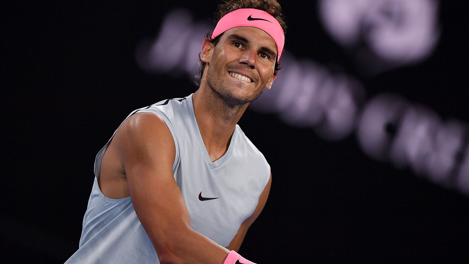 Nadal debuta con triunfo en Australia