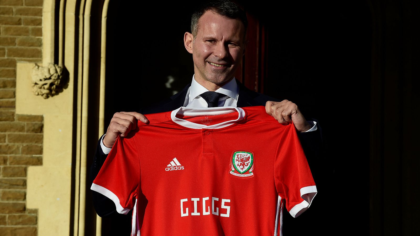 Ryan Giggs, seleccionador de Gales