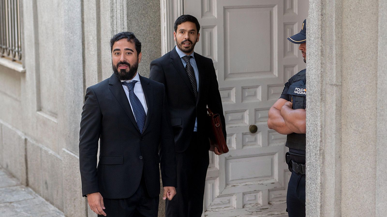 El eurodiputado y líder de Se Acabó La Fiesta (SALF), Luis 'Alvise' Pérez, a su llegada al Tribunal Supremo.