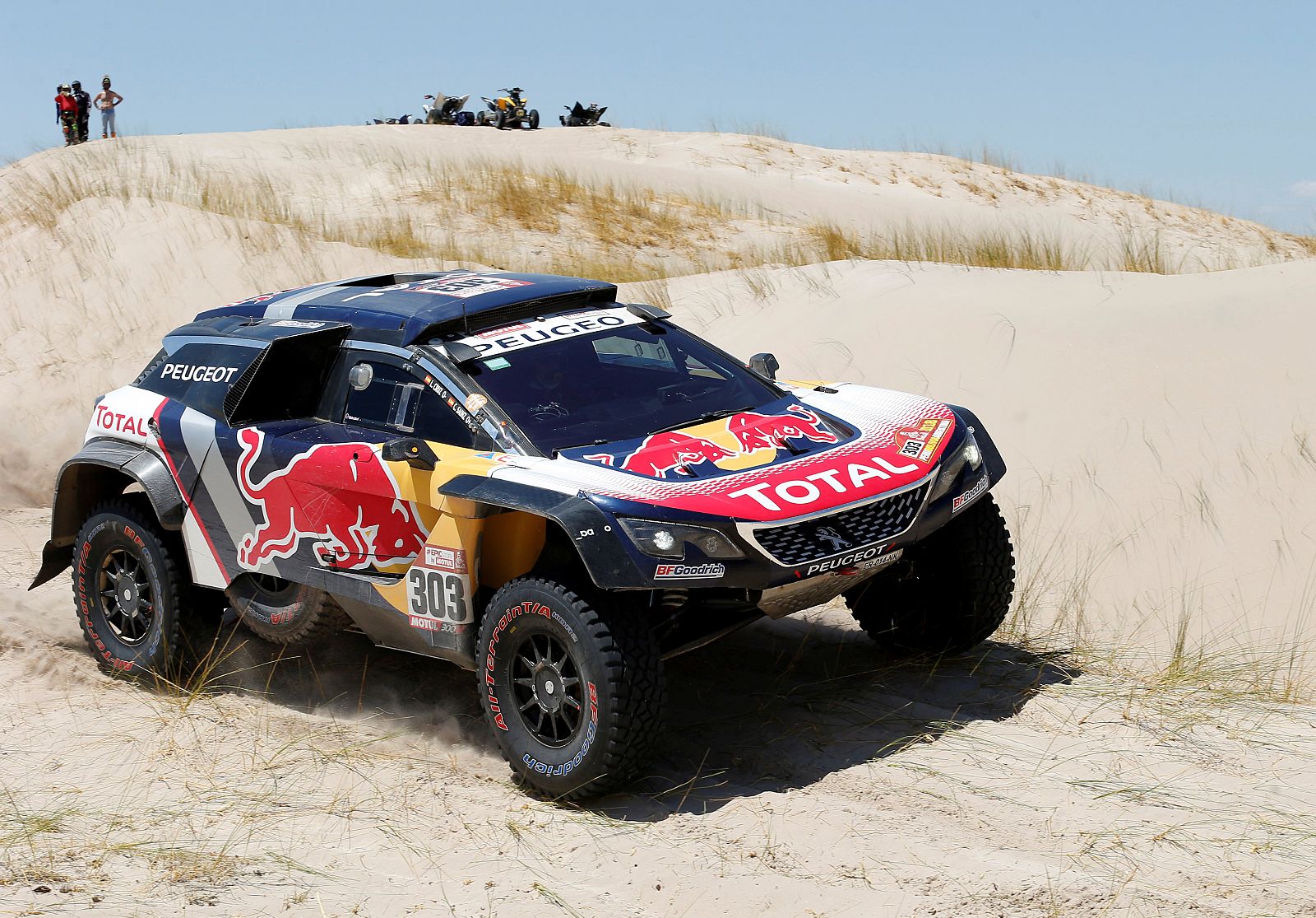 Imagen del piloto Carlos Sainz durante la 10ª etapa.