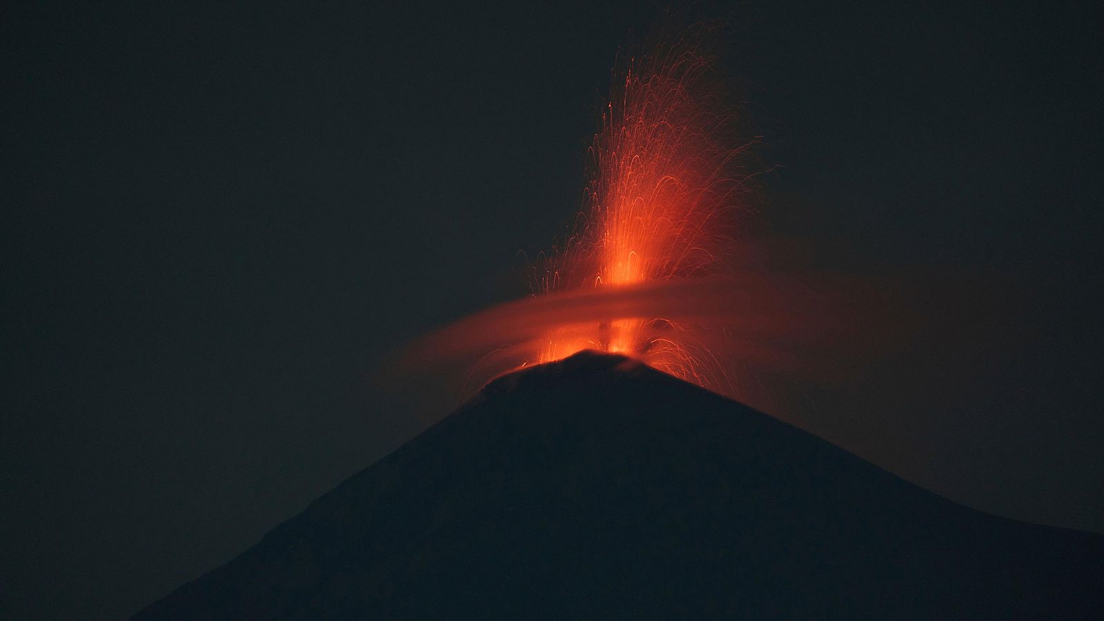 Erupción del volcán de Fuego en Guatemala