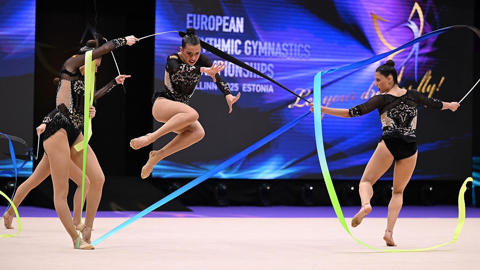 España, oro en la final de cinco cintas del europeo de gimnasia rítmica