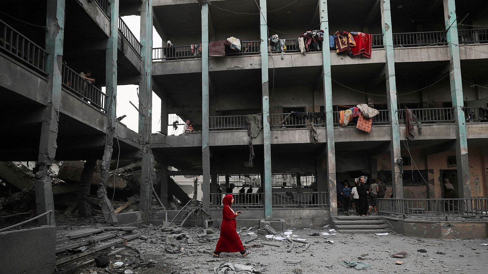 La ONU acusa a Israel de cometer un "exterminio" en Gaza por sus ataques contra escuelas y mezquitas en Gaza