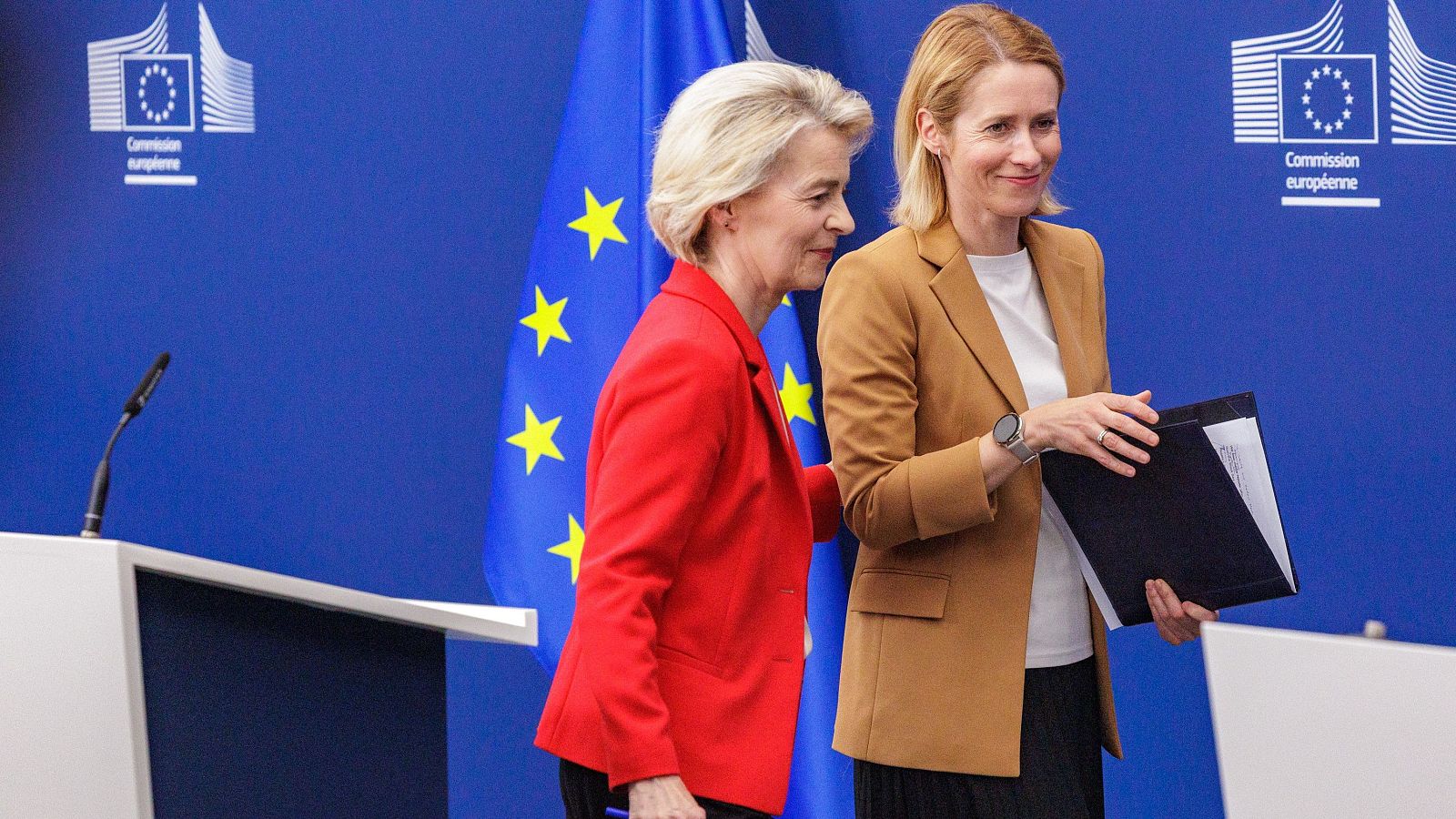 La Comisión Europea propone rebajar de 60 a 45 dólares el tope al precio del barril de petróleo ruso