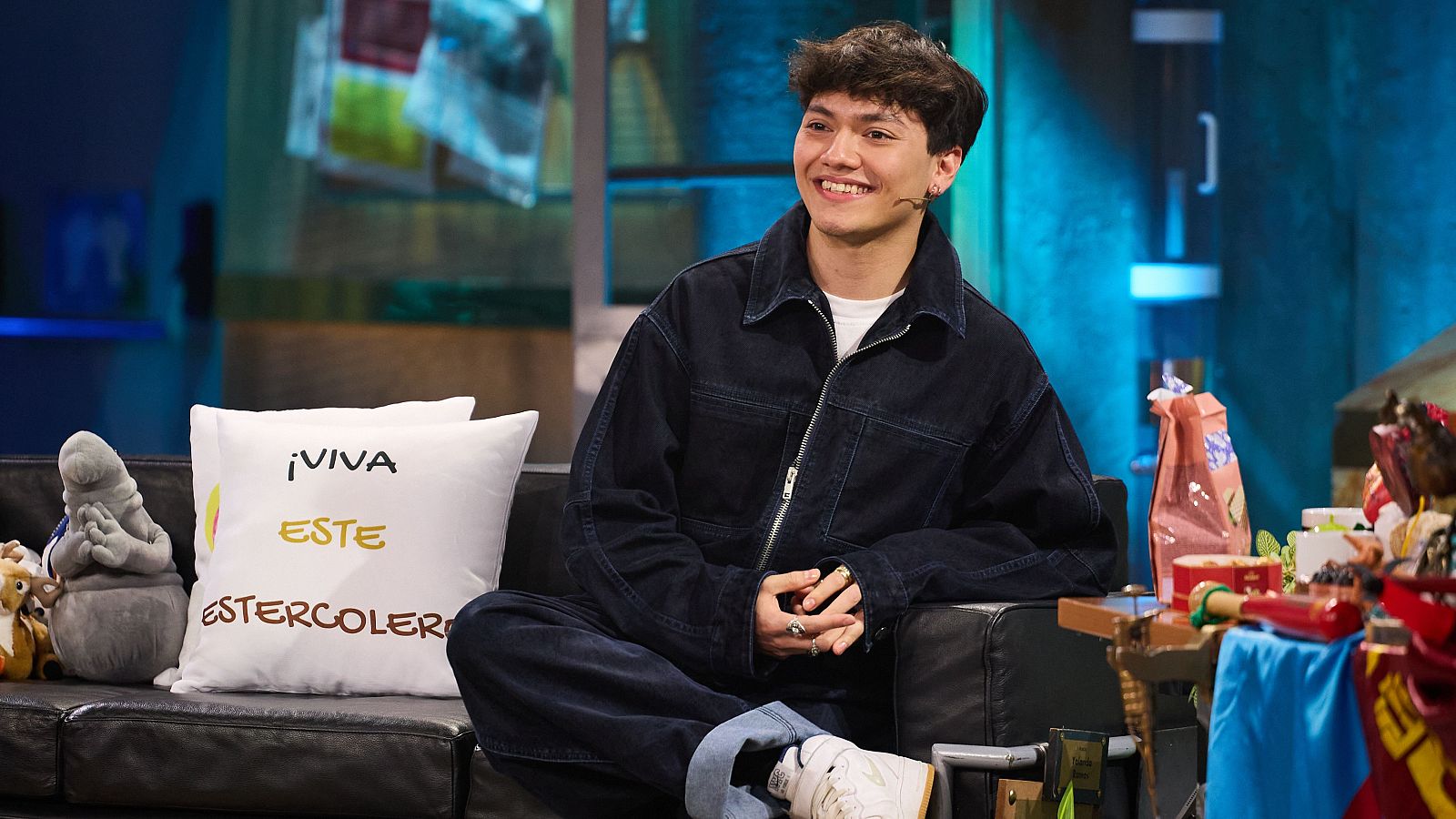 El artista austriaco JJ, ganador de Eurovisión, visita La Revuelta 10/6/25