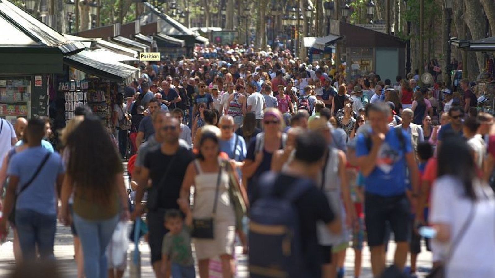 La Rambla de Barcelona en ple estiu.