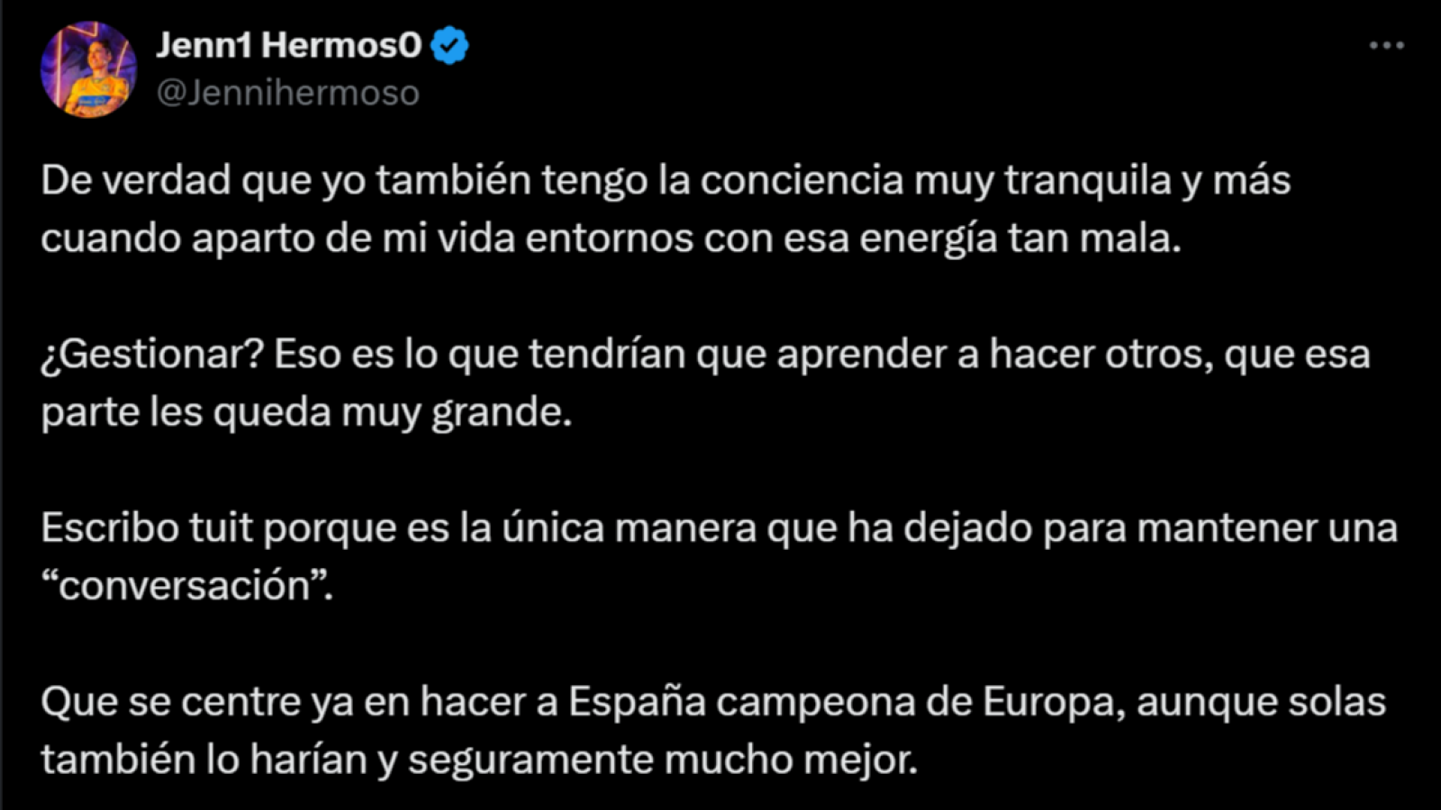 Tuit Jennifer Hermoso