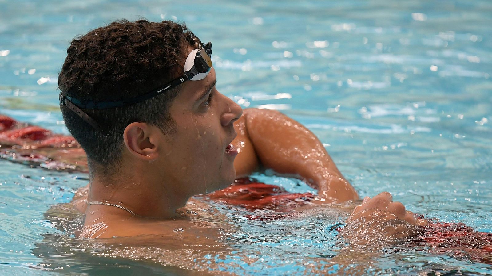 Hugo González se cae de la lista para el Mundial de natación de Singapur