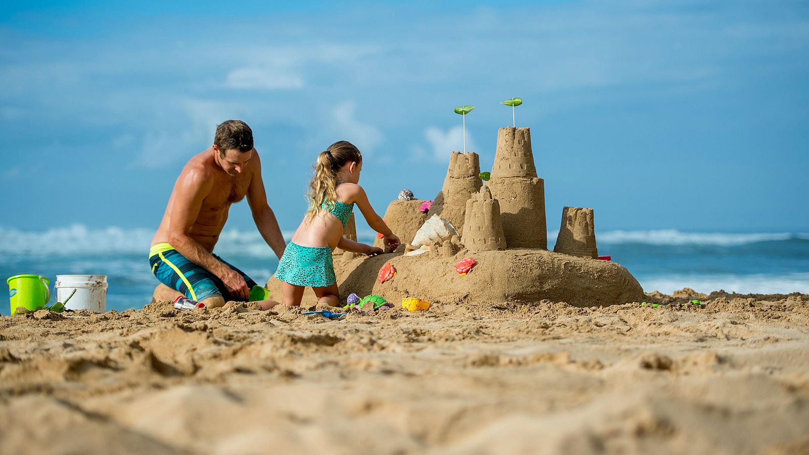 Mejores playas para ir con niños en España: superequipadas y tranquilas