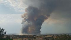 Pirocúmuls i focs imprevisibles: els incendis de sisena generació capgiren els plans d'extinció