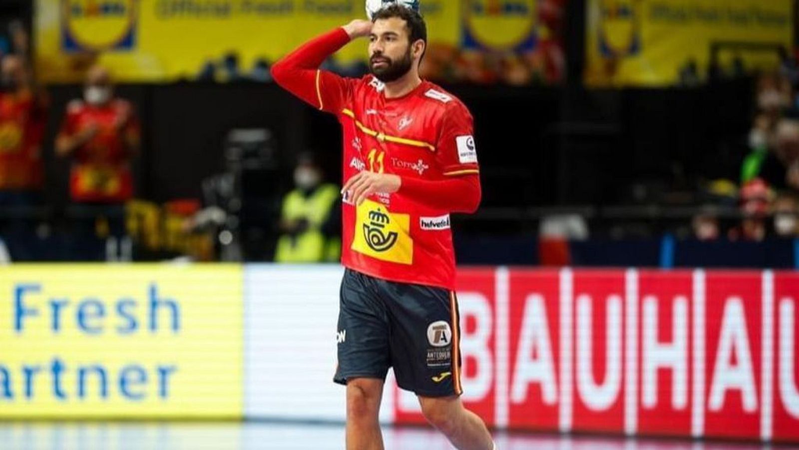 Dani Sarmiento, excapitán de la selección española de balonmano anuncia su retirada