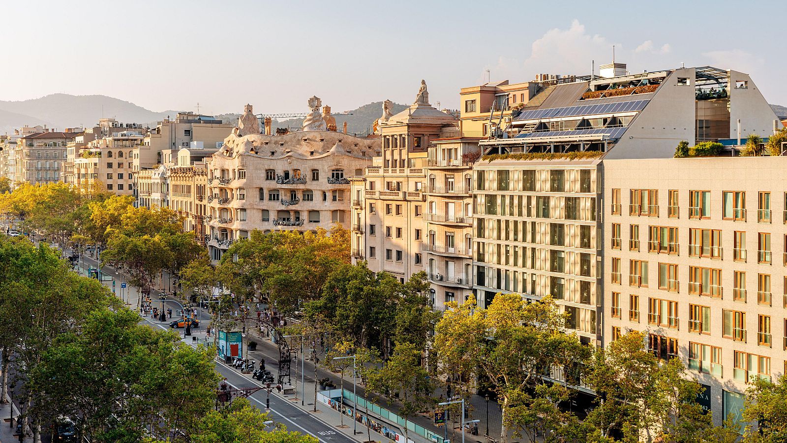 El Defensor del Pueblo requiere a Gobierno, autonomías y municipios sus planes de vivienda para conocer sus medidas