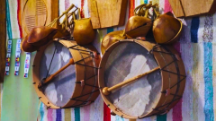 El tambor herreño, utilizado por Rosalía o Valeria Castro, cada vez más presente en la música