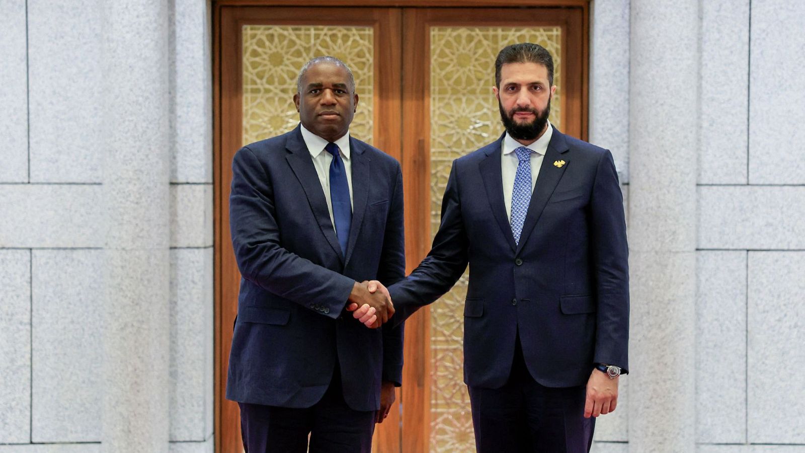 El Reino Unido restablece las relaciones diplomáticas con Siria