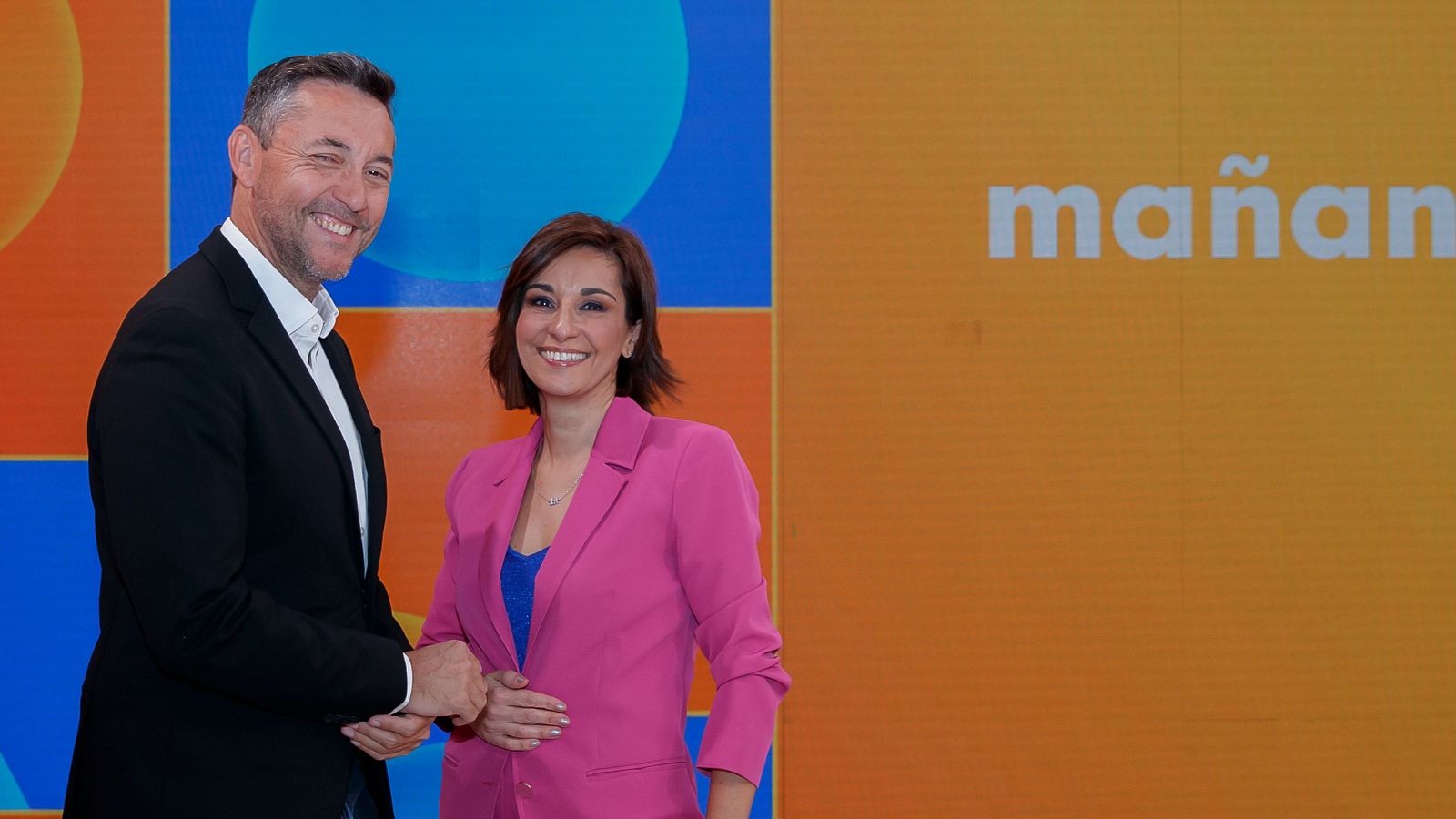 Javier Ruiz y Adela González