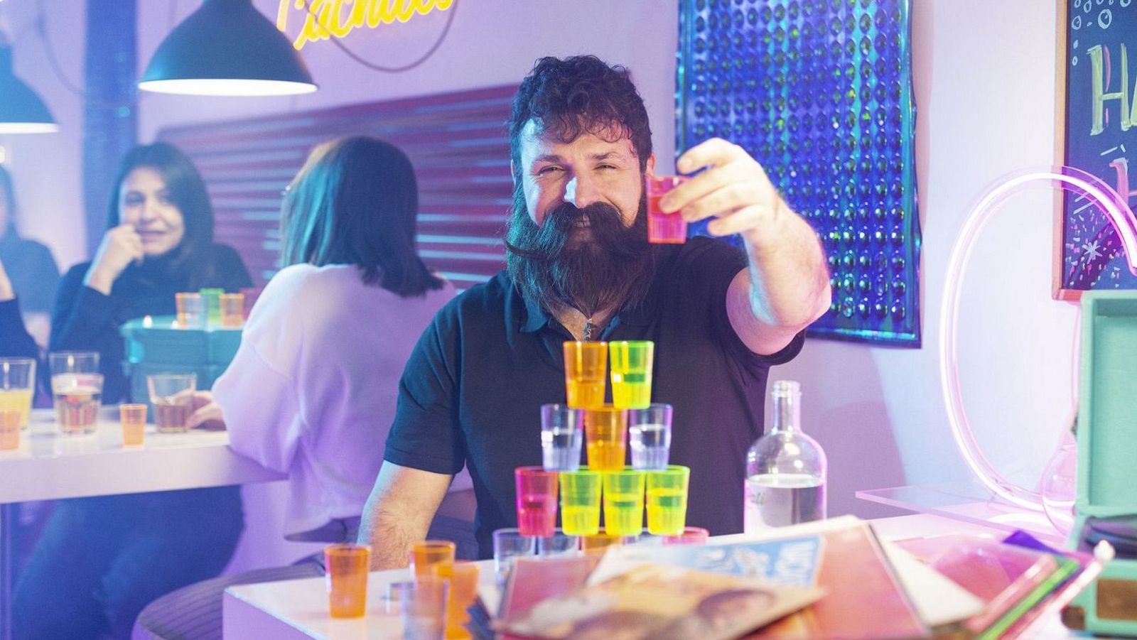 Quin és el rètol de la cançó? Juga amb Ángel Carmona